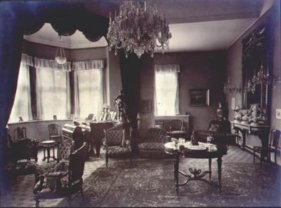 The salon, now rooms 22 and 23